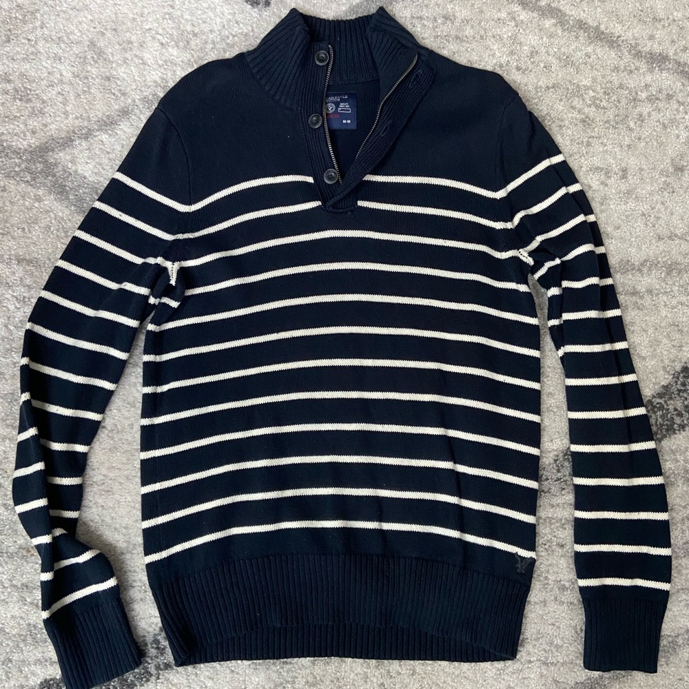 American Eagle Athletic Fit Pullover Sweater M